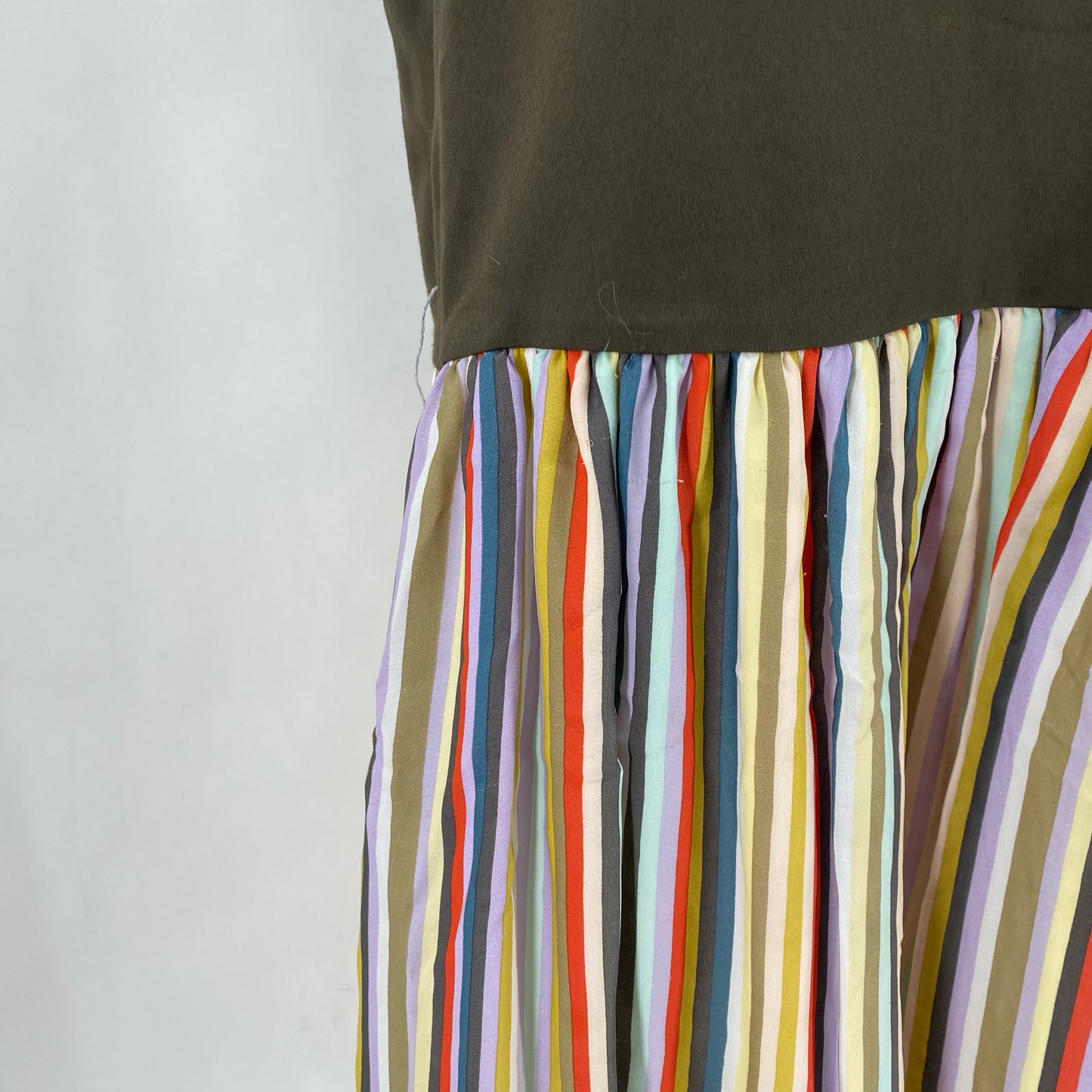 Size L ALICE & OLIVIA Stripe Dress