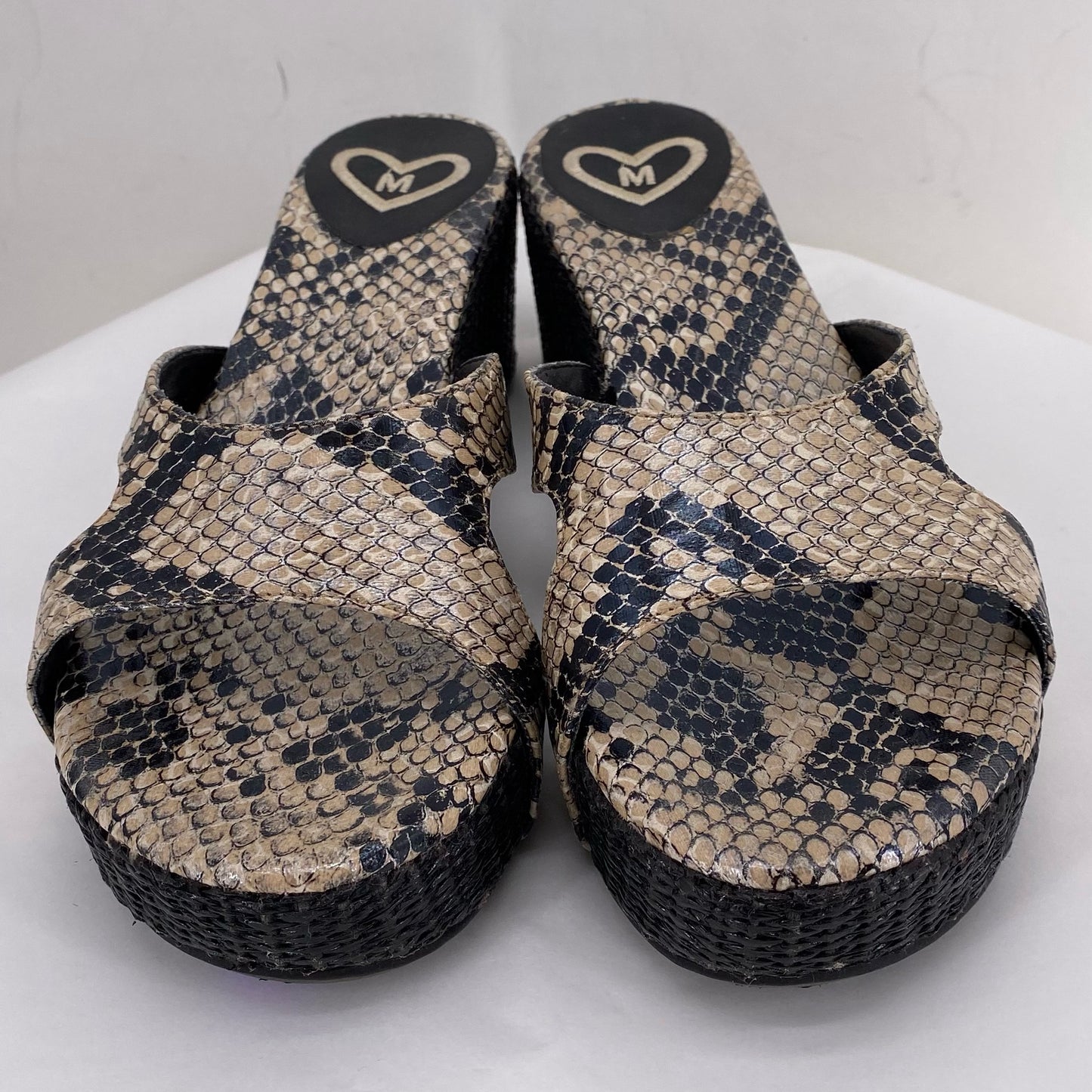 BLACK/TAN W Shoe Size 8 MADELINE Sandals
