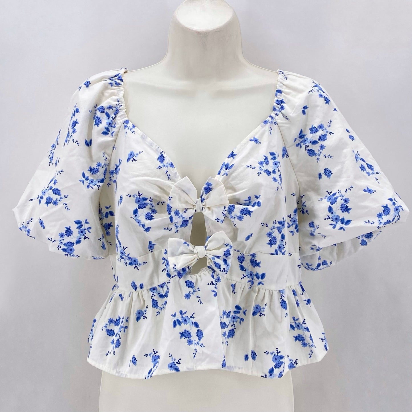 Size XL FLOWERS Shirt