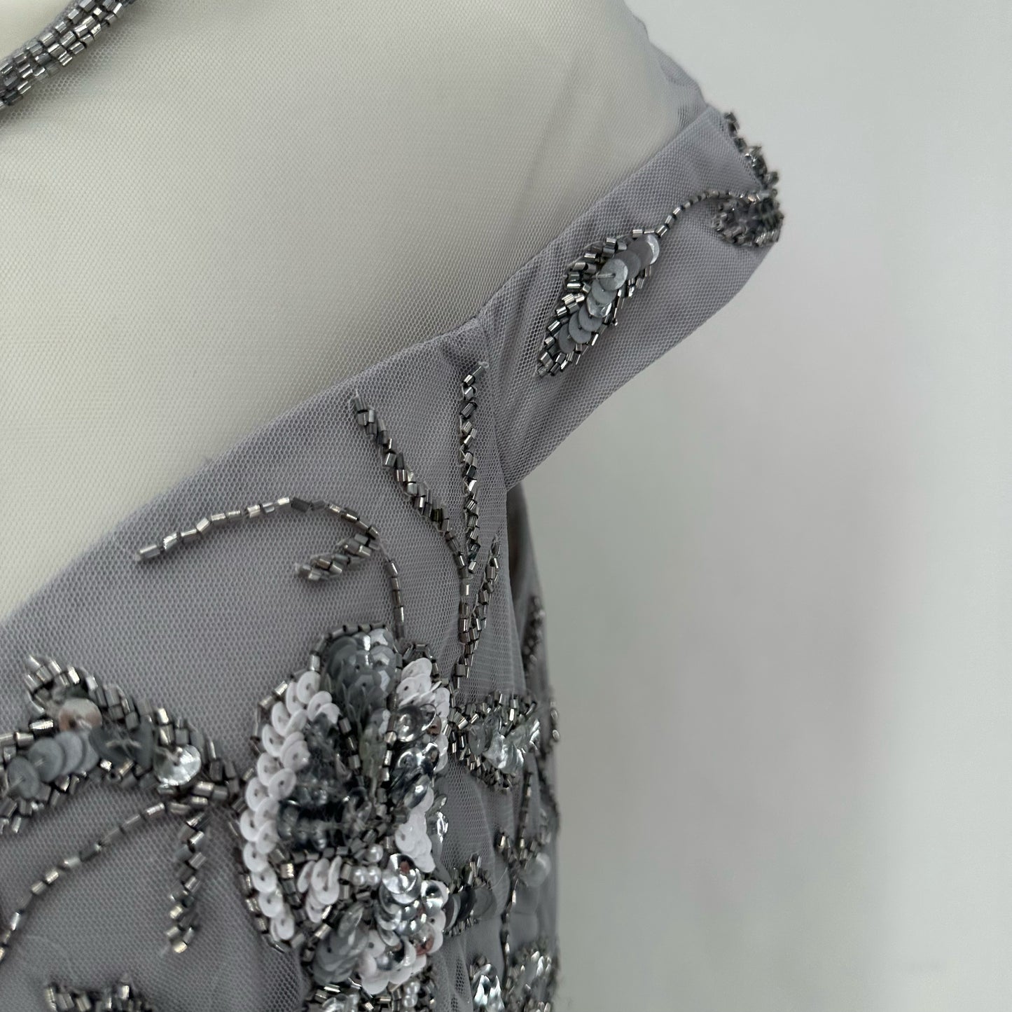 Size 6 ADRIANNA PAPELL NET Mother of Bride Dress