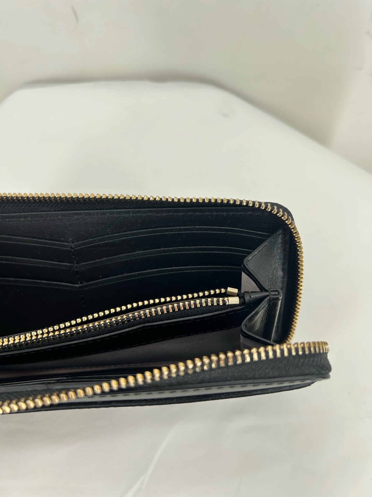 Black KATE SPADE Leather Wallet