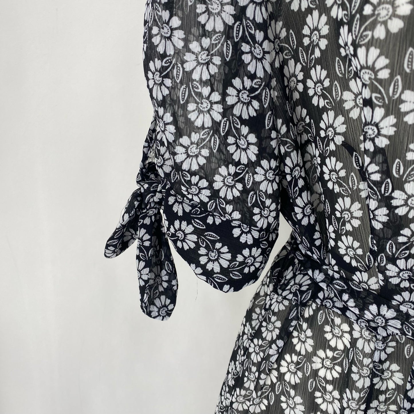 Size 10 CALVIN KLEIN Floral Dress
