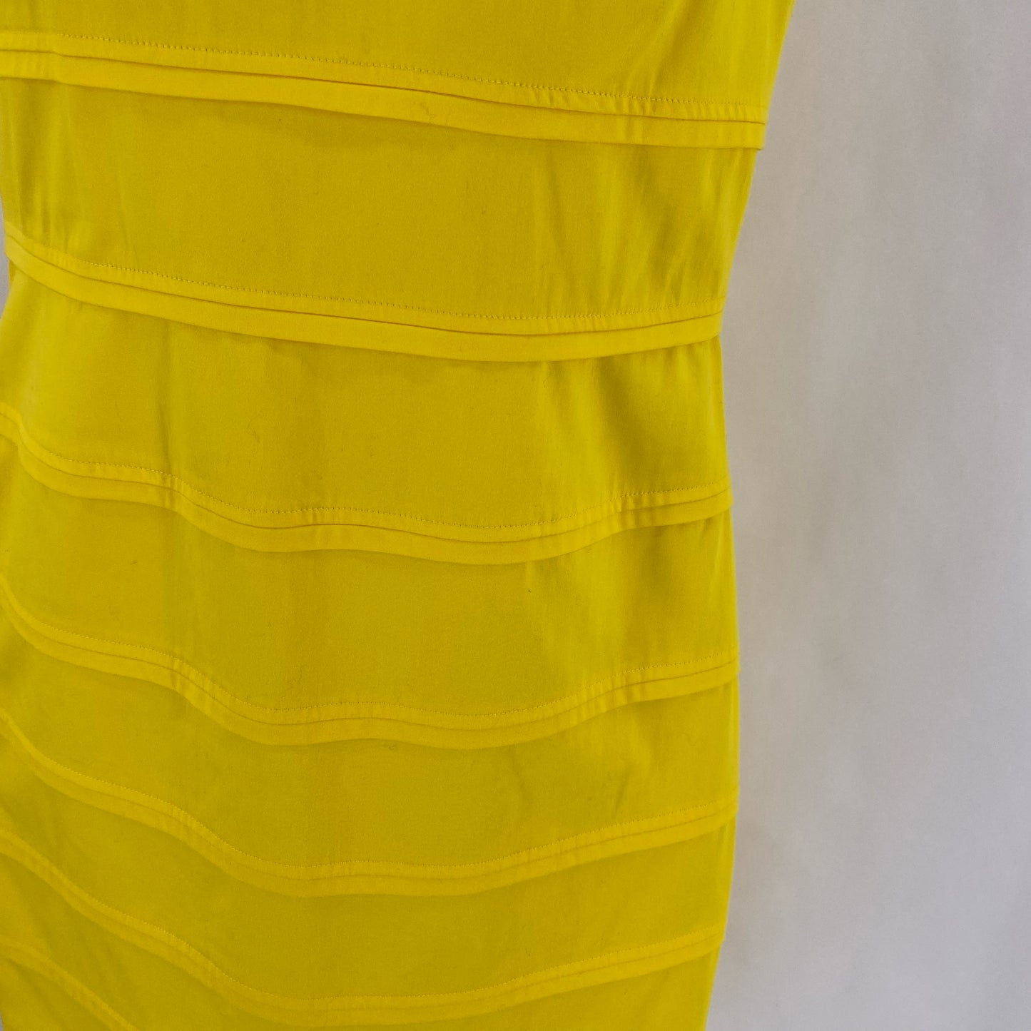 Size 4 CALVIN KLEIN Dress