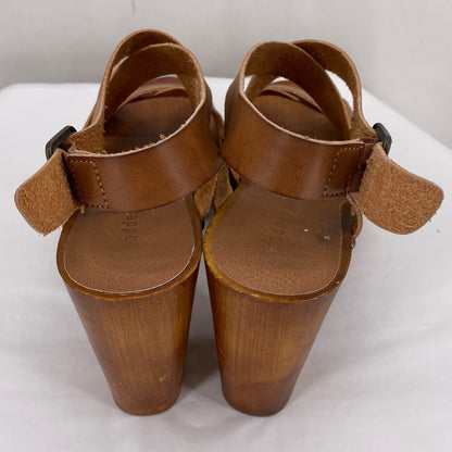 BROWN W Shoe Size 7.5 MADDEN GIRL Sandals