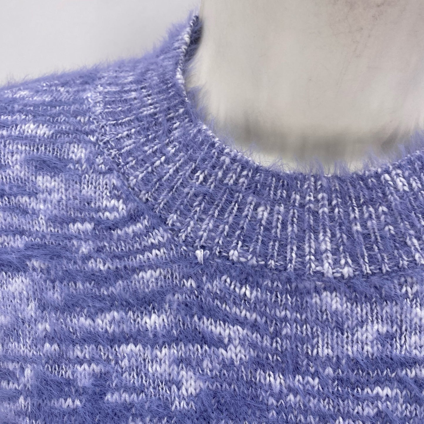 Size L Philosophy Sweater