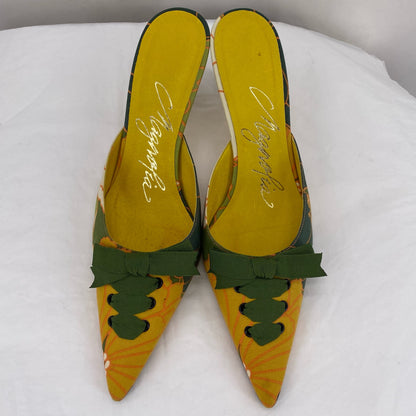 Green W Shoe Size 9.5 Heels