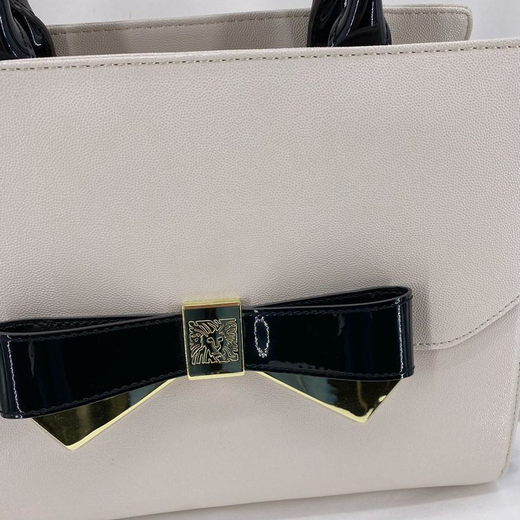 White ANNE KLEIN Tote