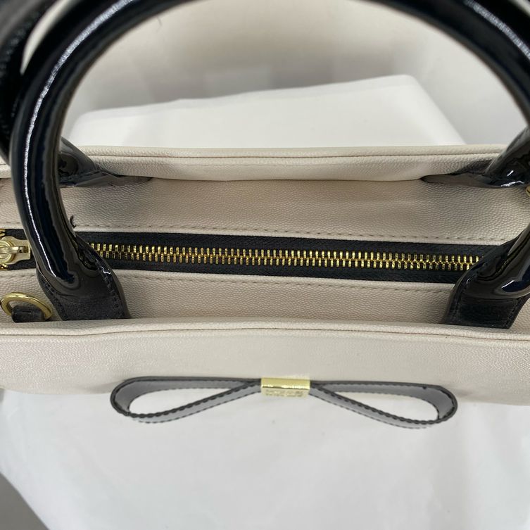 White ANNE KLEIN Tote