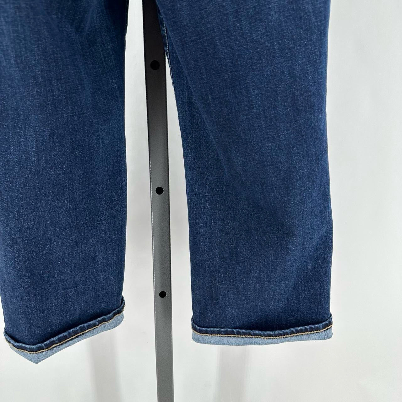 Size 2 NYDJ Capri
