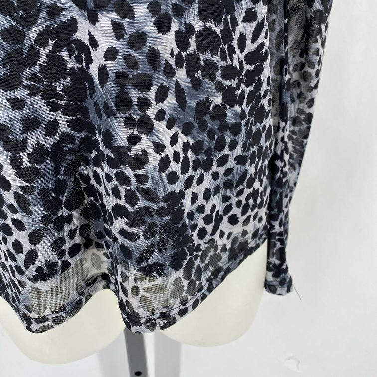 Size XS Peyton Jensen Animal Print Shirt