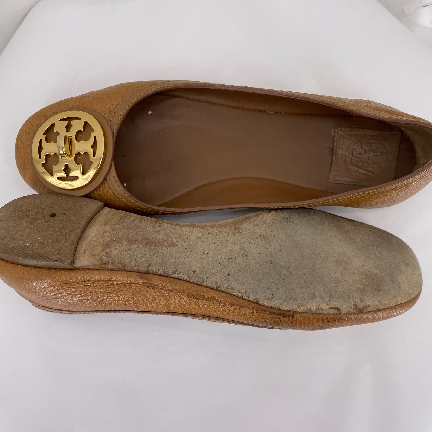 Tan W Shoe Size 9 TORY BURCH Flats