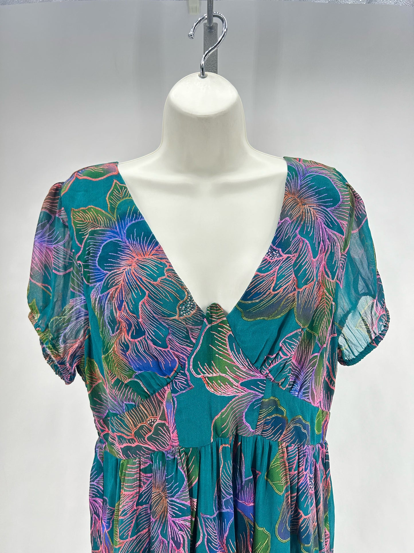 Size L FARM FOR ANTHROPOLOGIE FLOWERS Dress
