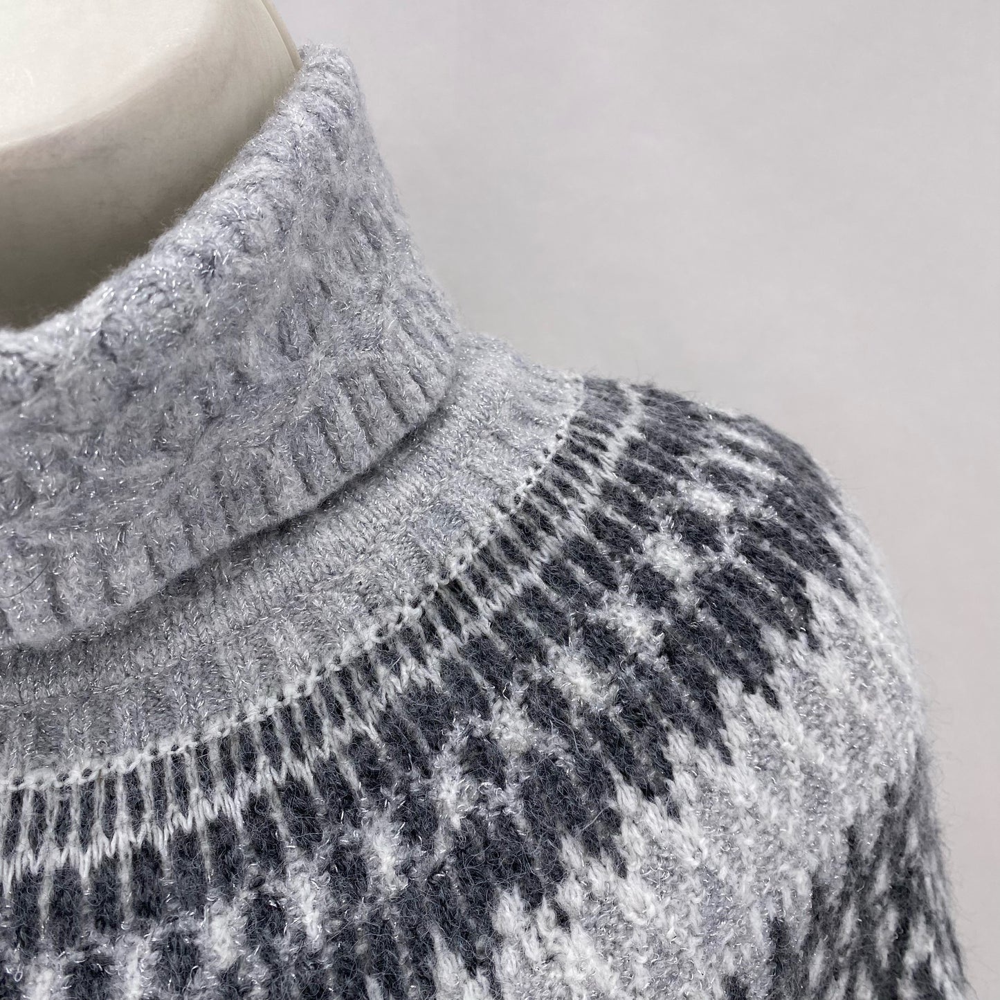 Size XL TALBOTS Sweater