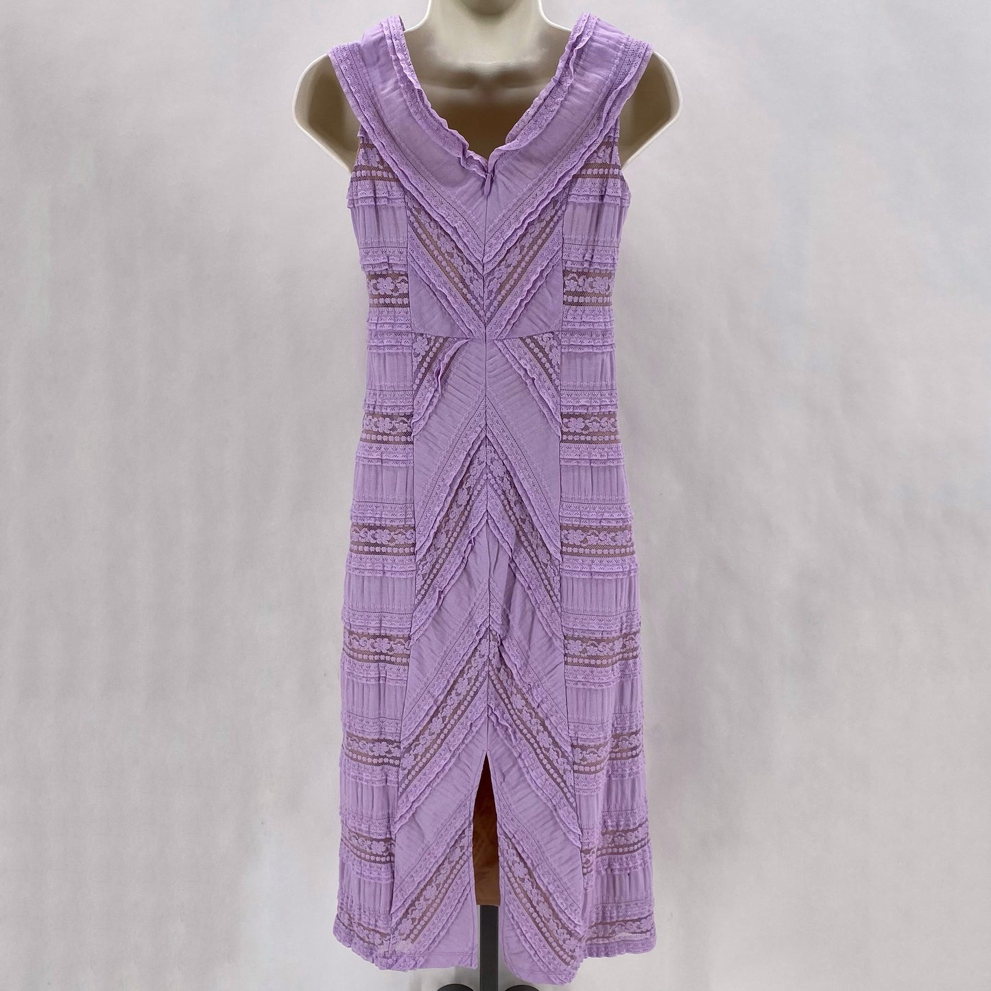 Size 6 CINQ A SEPT Lace Dress