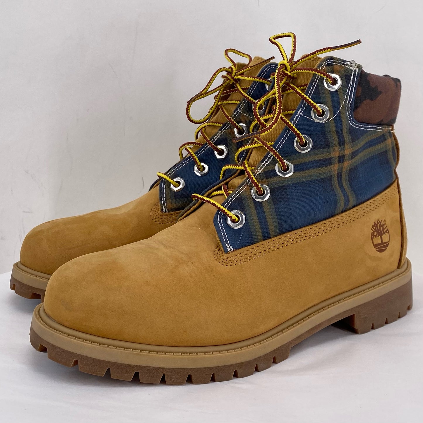 DARK TAN W Shoe Size 6 TIMBERLAND Boots