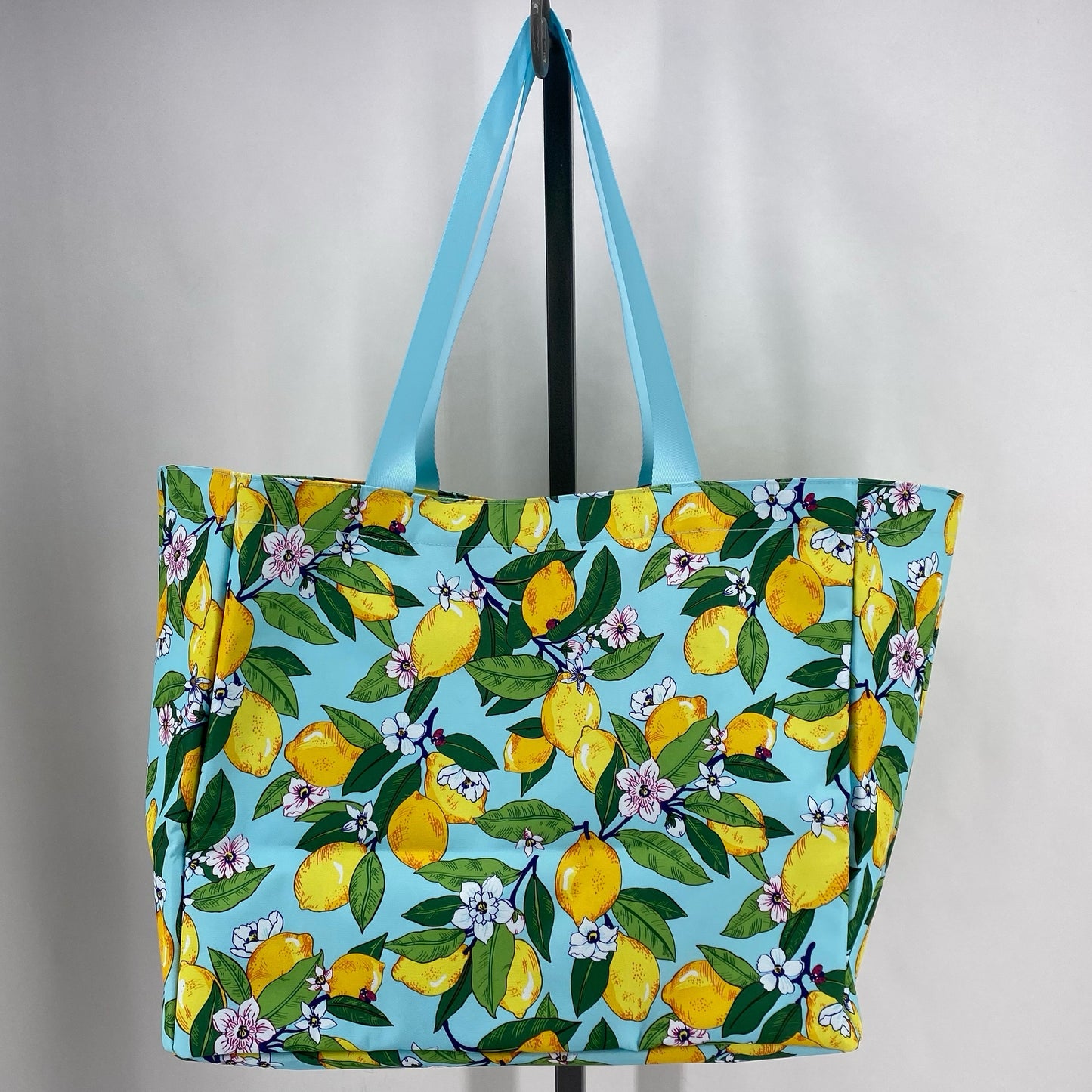 LT BLUE VERA Tote