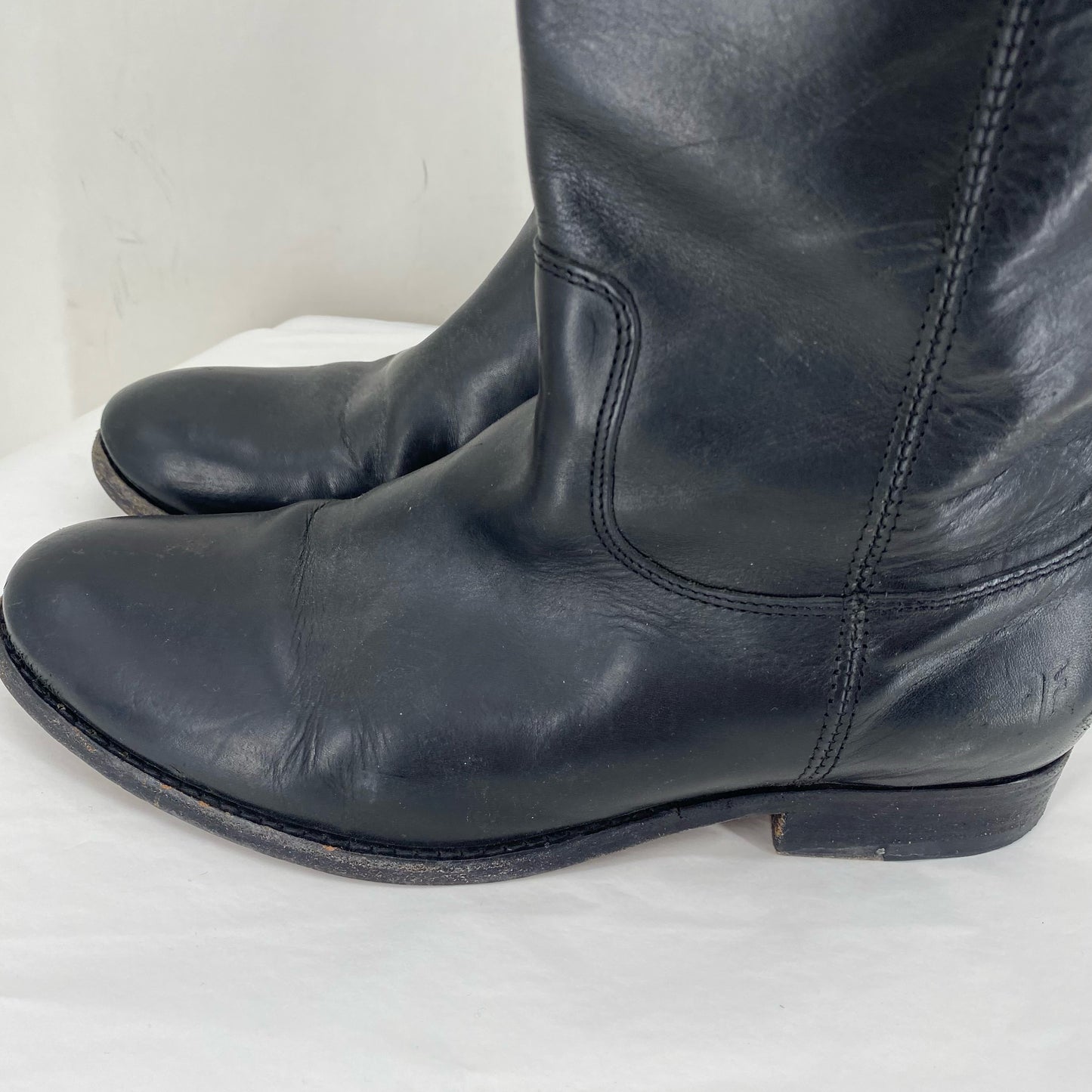 Black W Shoe Size 7.5 FRYE Boots