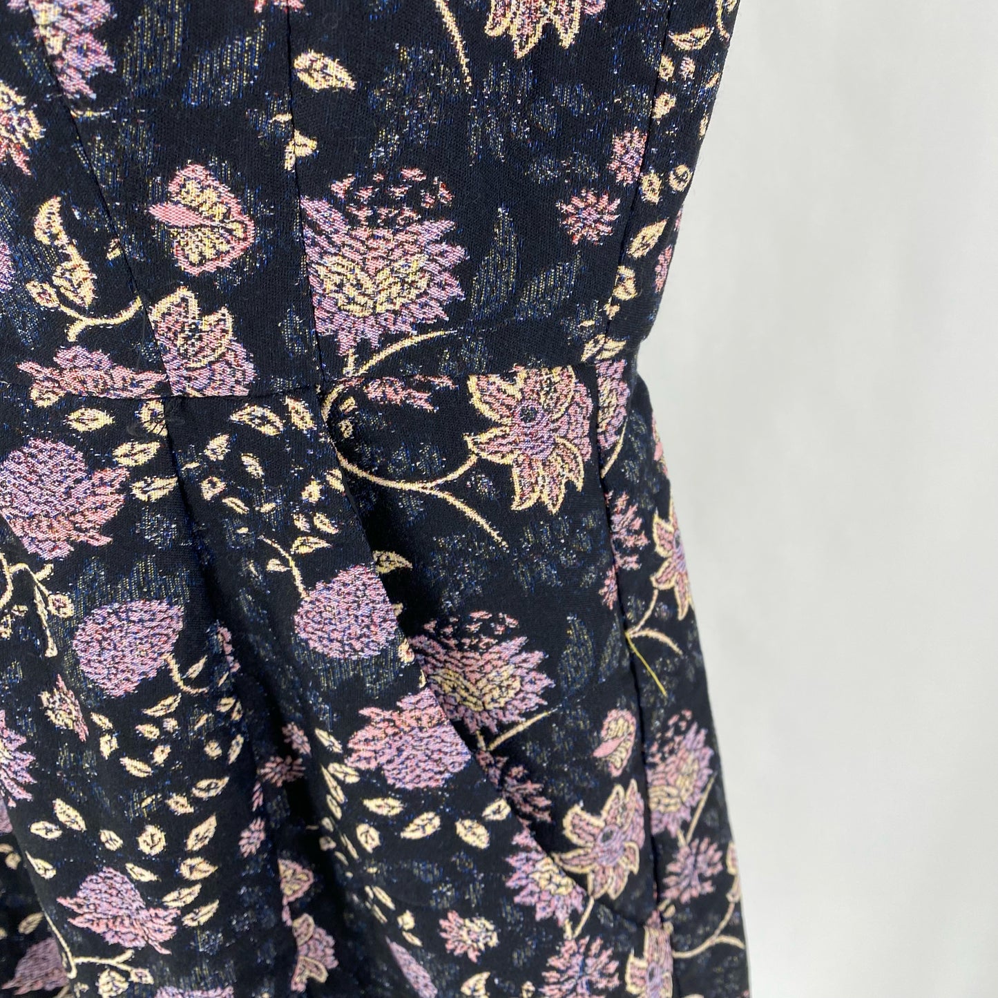 Size 6 NANETTE LEPORE FLOWERS Dress