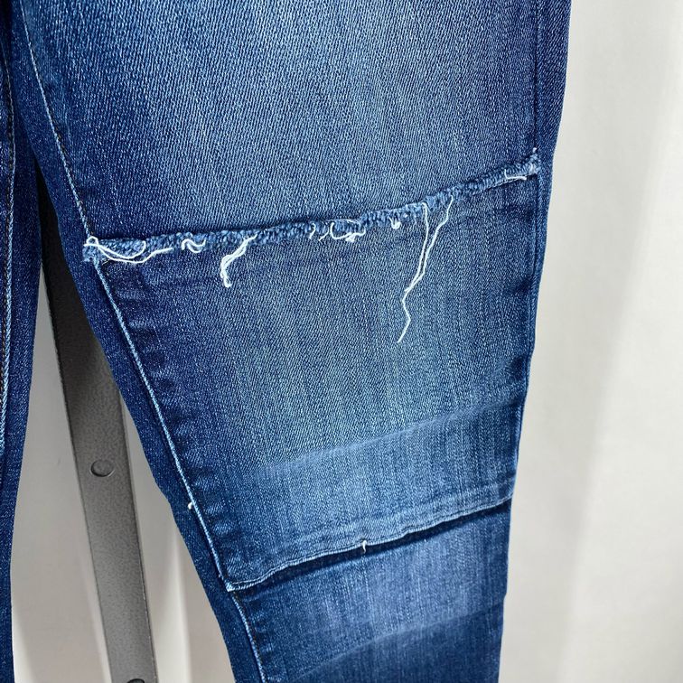 Size 26 J BRAND Jeans