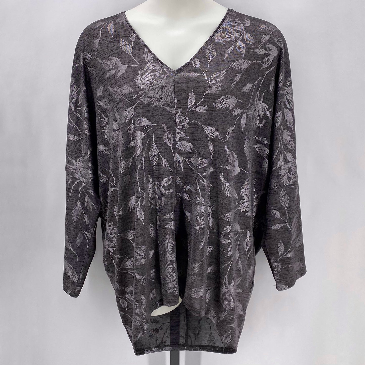 Size XL WHITE HOUSE BLACK FLOWERS Shirt