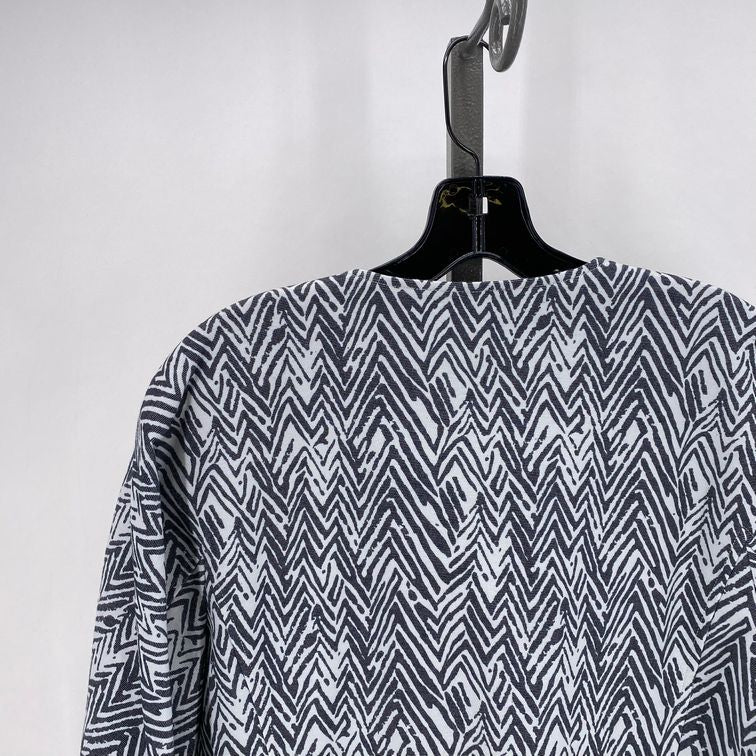 Size L CABI ZIGZAG Jacket