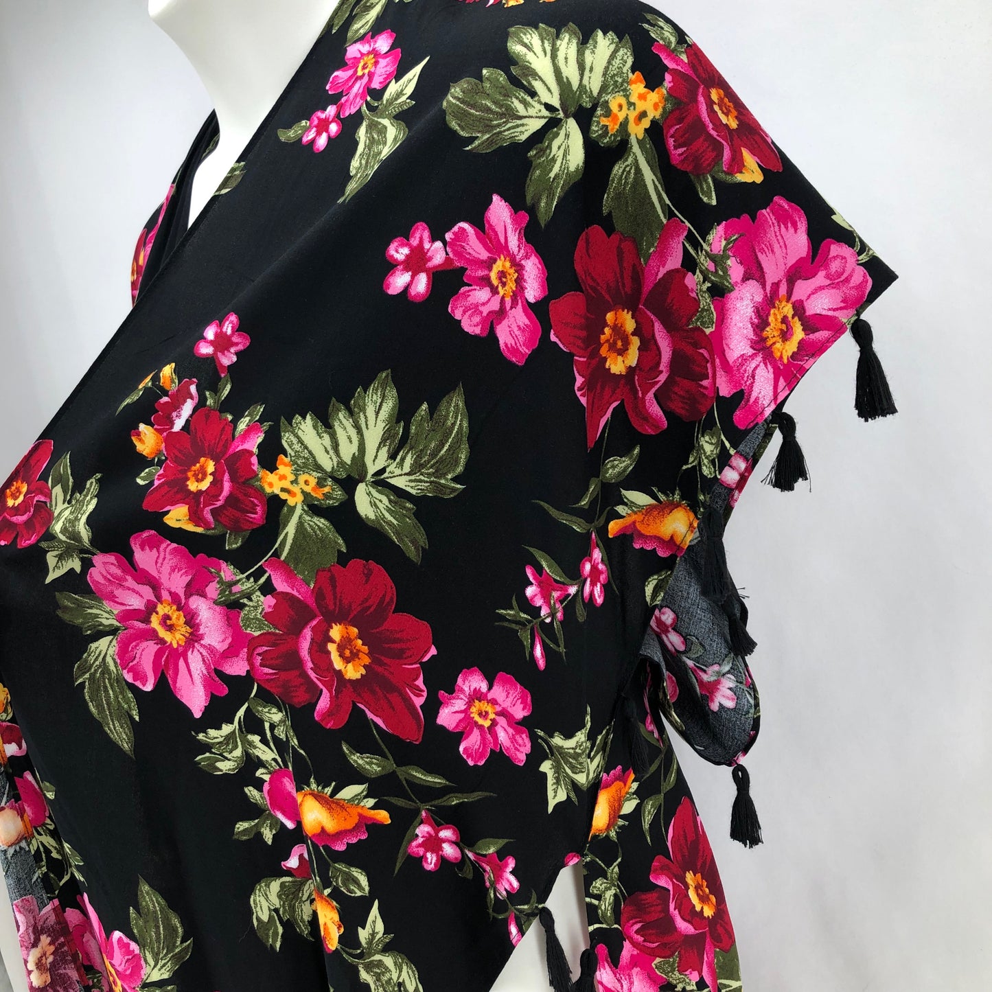 Size One Size NO TAG Floral Coverup