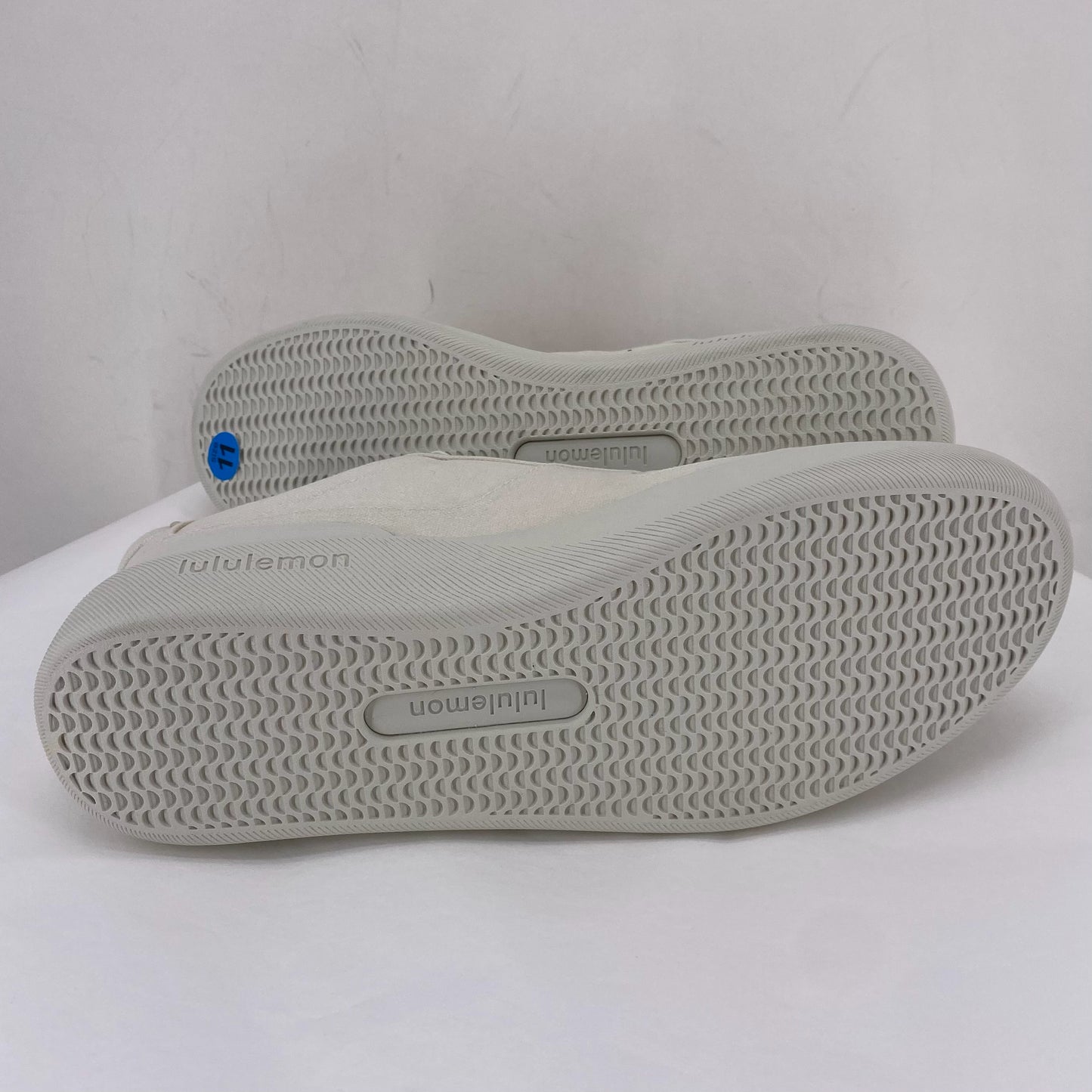 Beige W Shoe Size 11 LULULEMON Sneakers