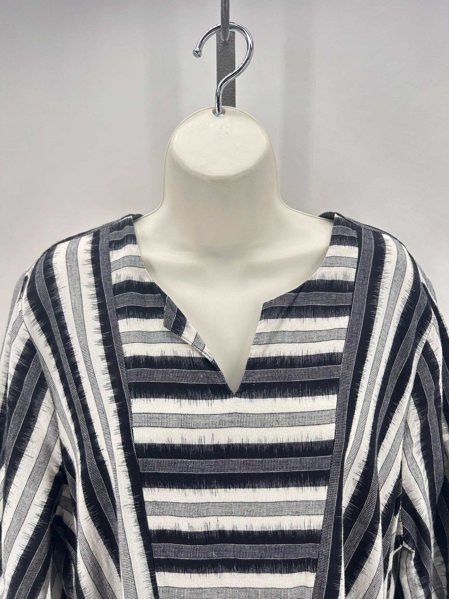 Size 3 M SQUARE BY NEETU MALIK Dress