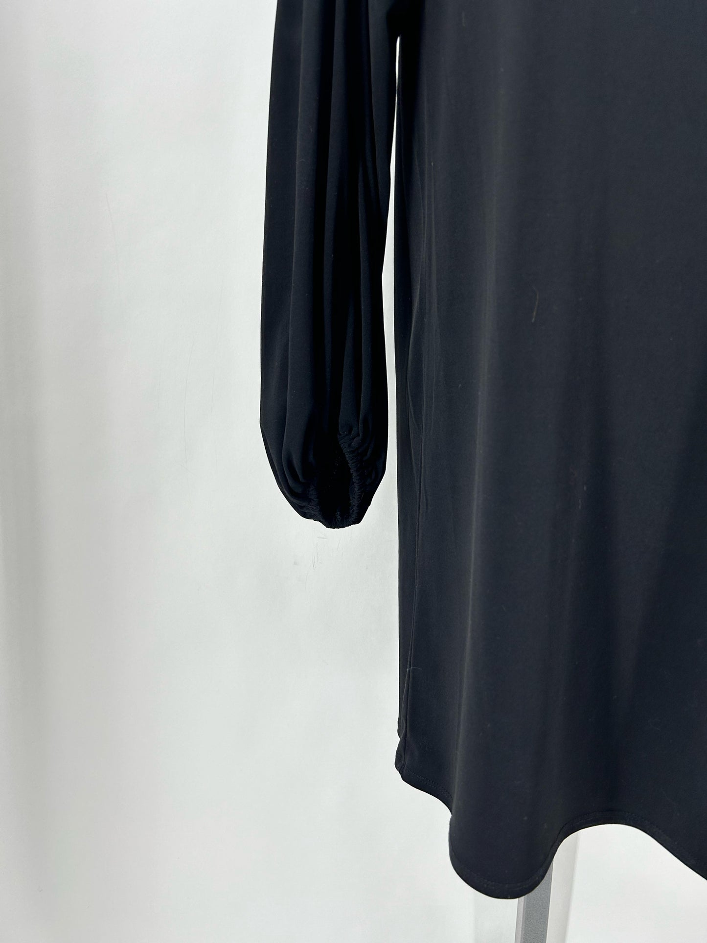 Size 6 LAUNDRY BY SHELLI SEGAL Dress