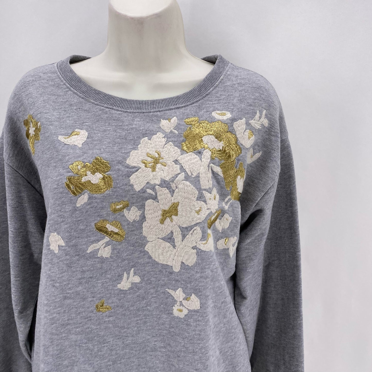 Size M J CREW Floral Sweatshirt