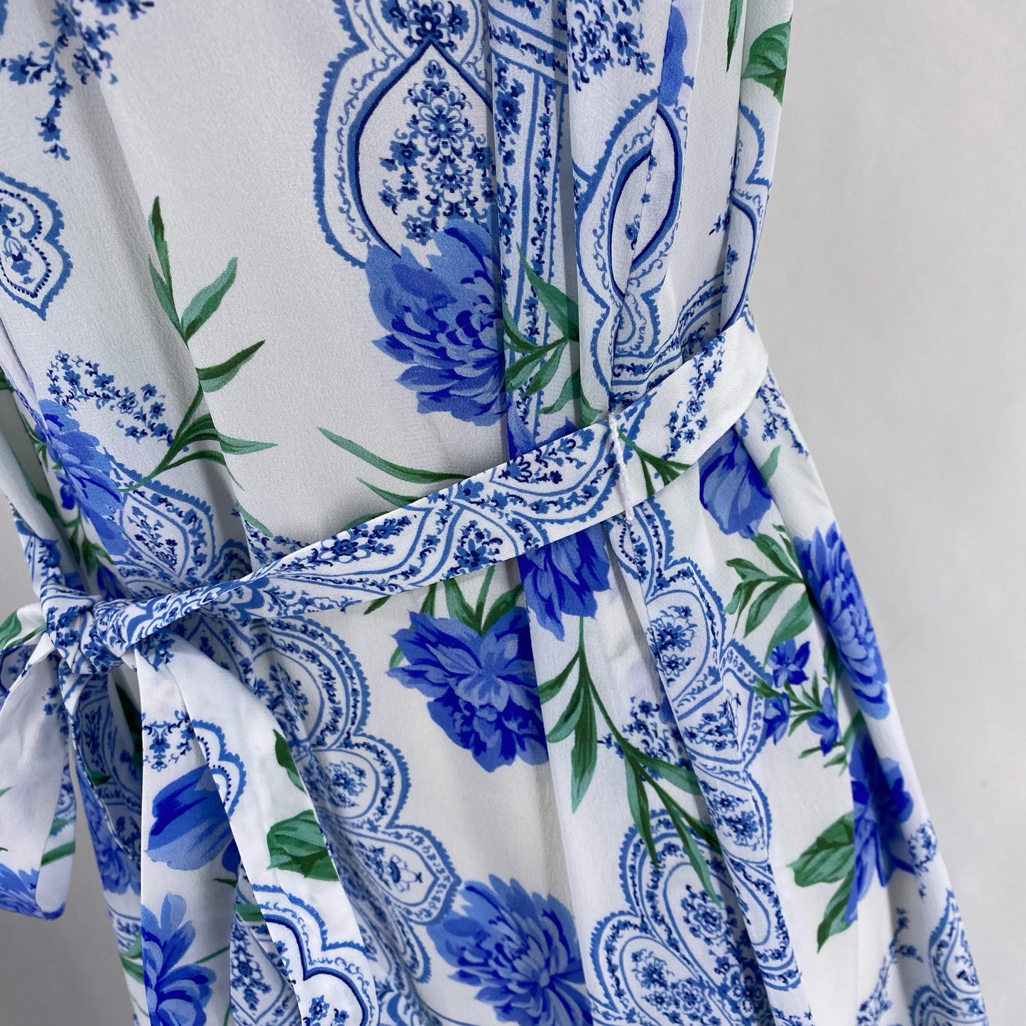 Size M HUNTER BELL Floral Dress