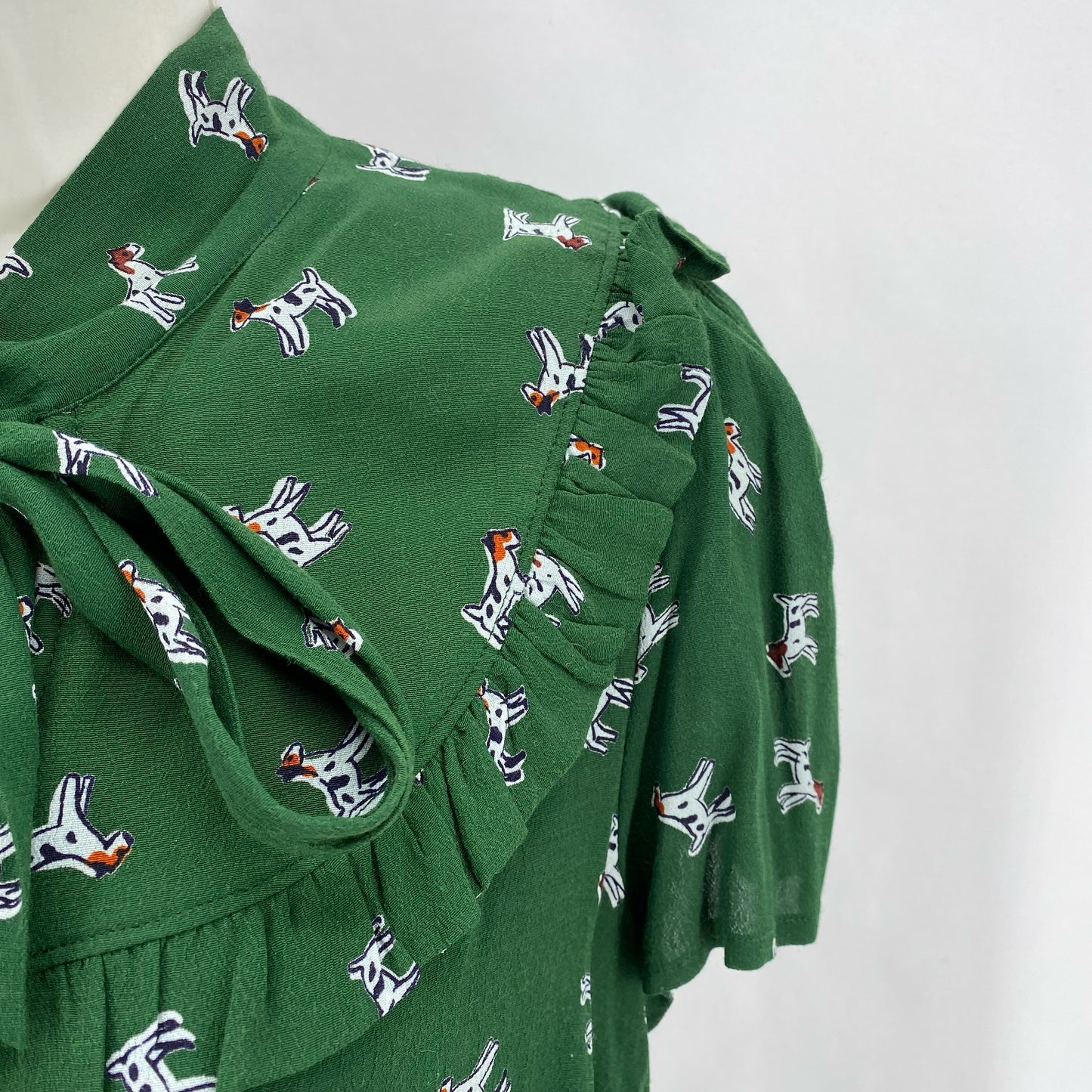 Size S MAEVE DOGS Shirt