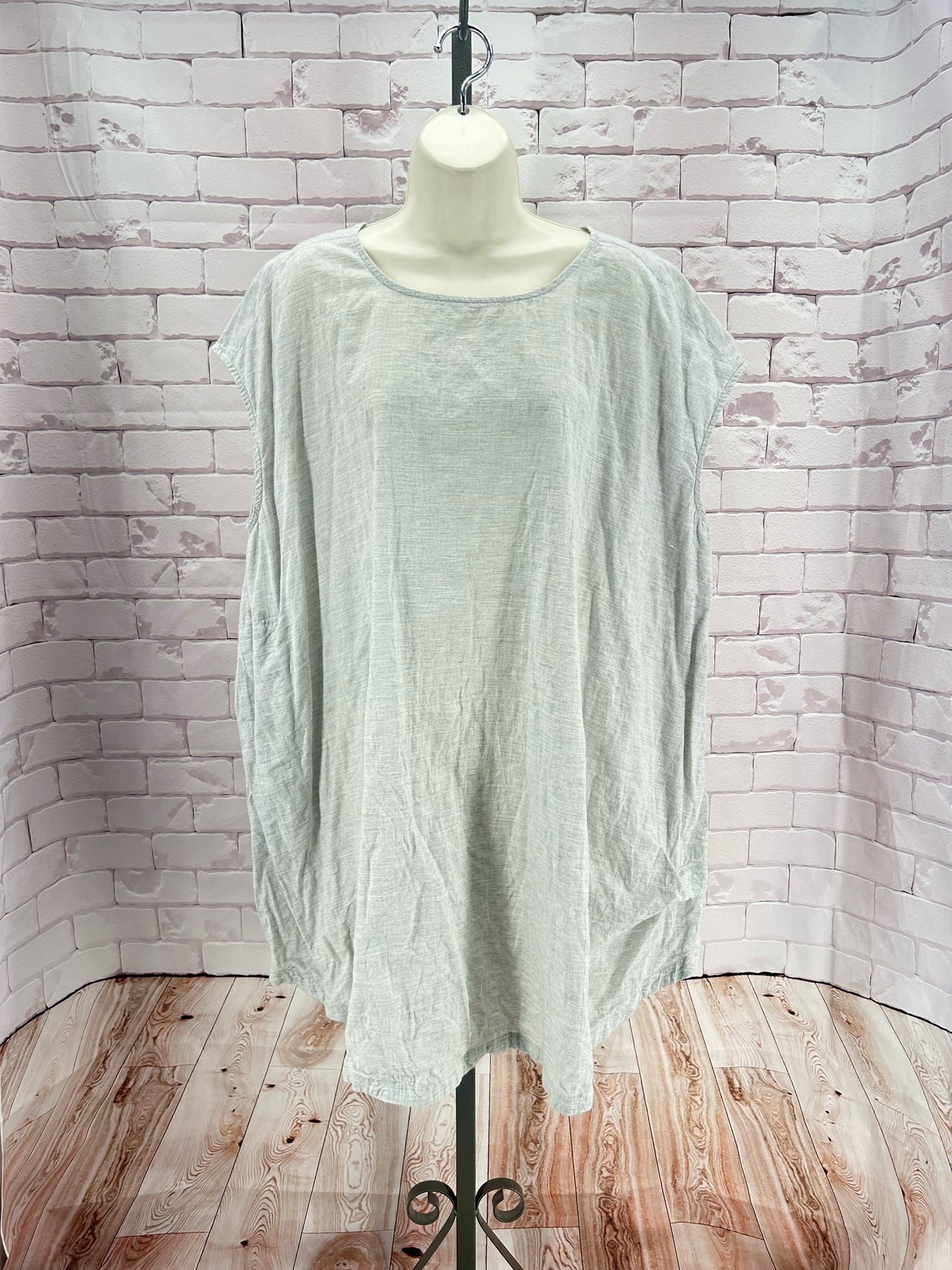 Size S MOYURU Dress