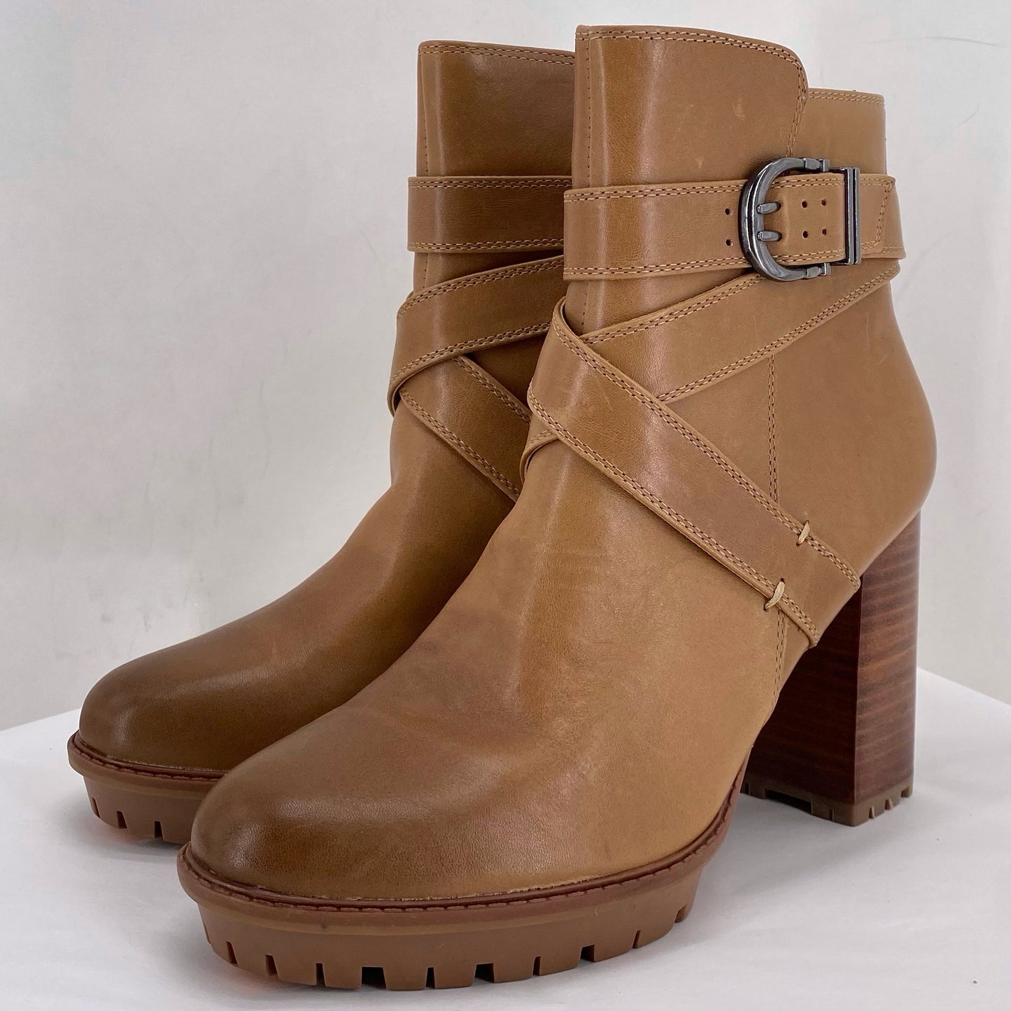 BROWN W Shoe Size 8.5 NATURALIZER Boots
