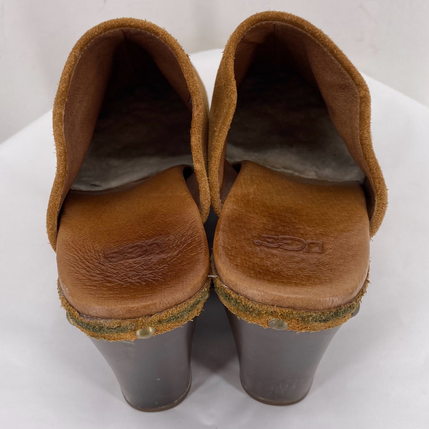 DARK TAN W Shoe Size 9 UGG Clog
