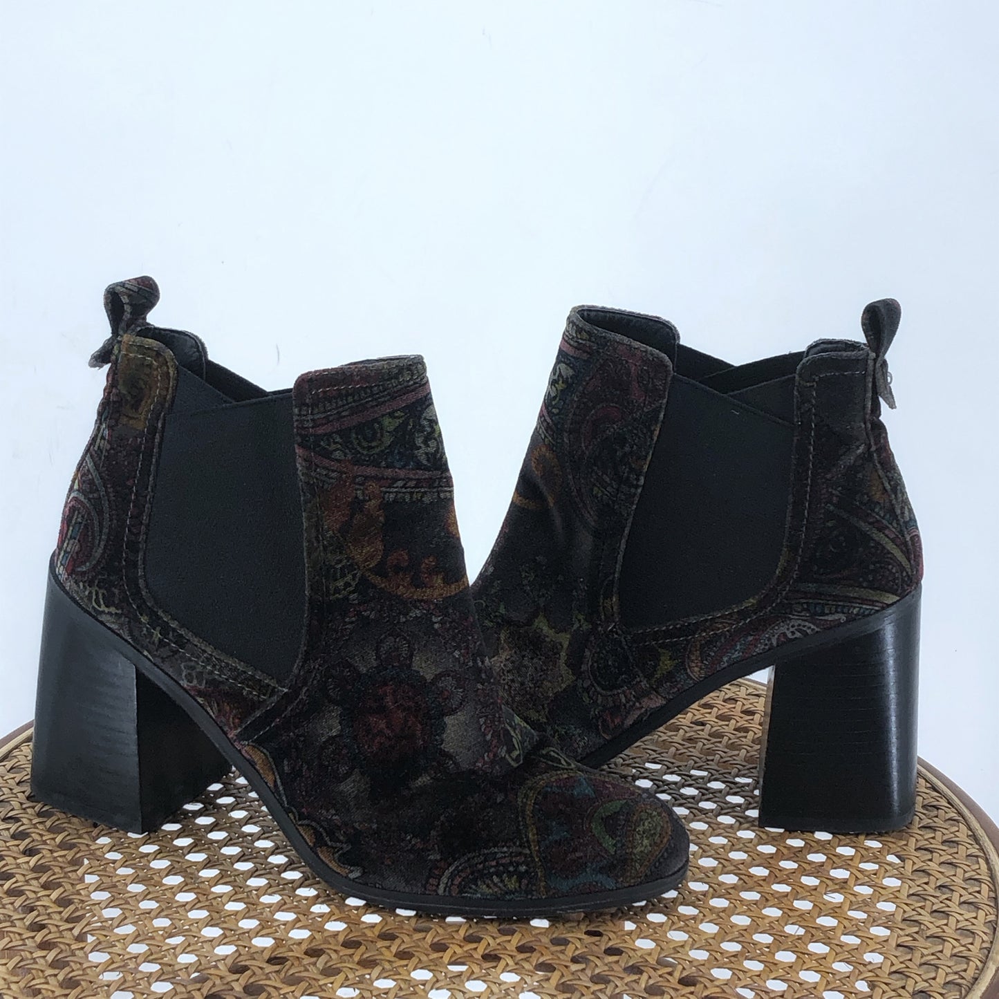 Multi-Color W Shoe Size 8 Boots