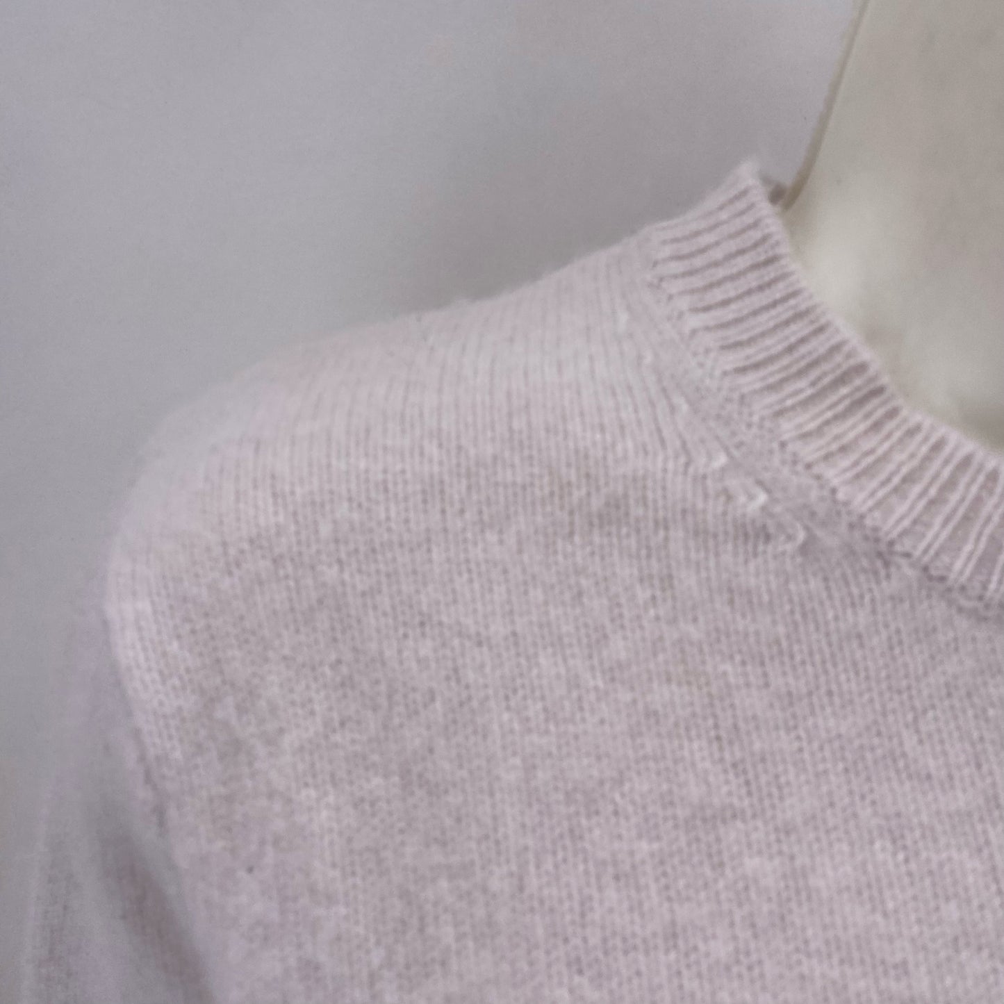 Size M NAKED CASHMERE Cashmere Sweater