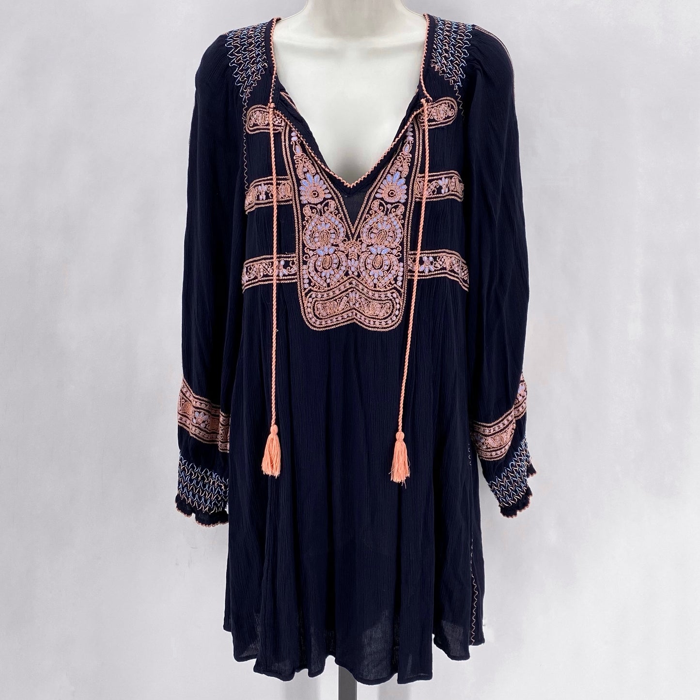 Size S FREE PEOPLE Tunic