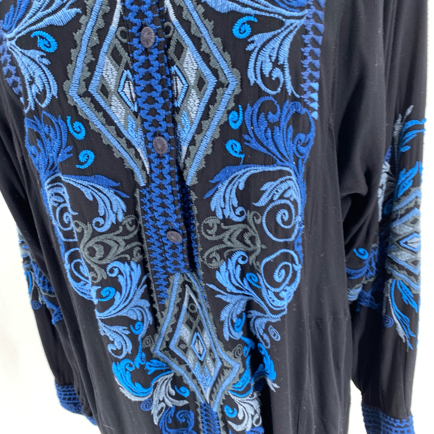 Size M JOHNNY WAS Dress