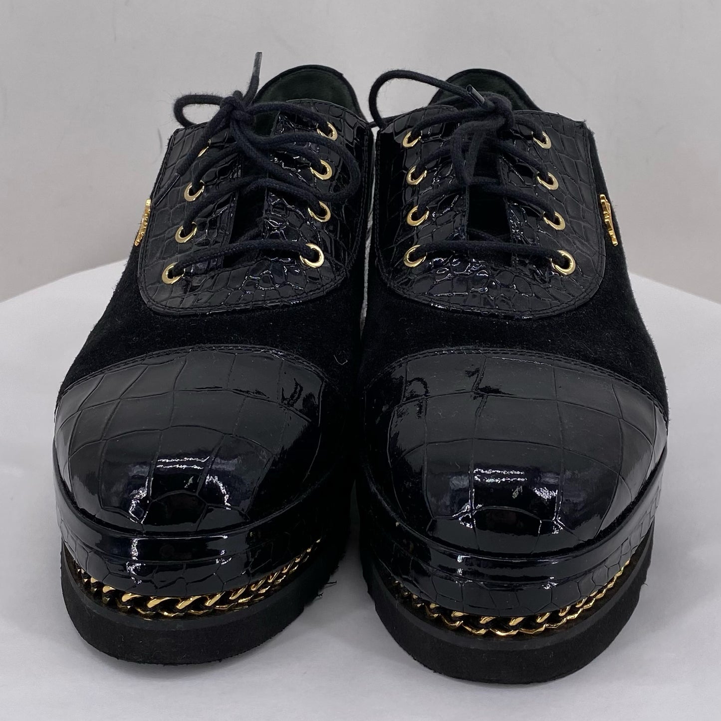 Black W Shoe Size 37.5 Sneakers