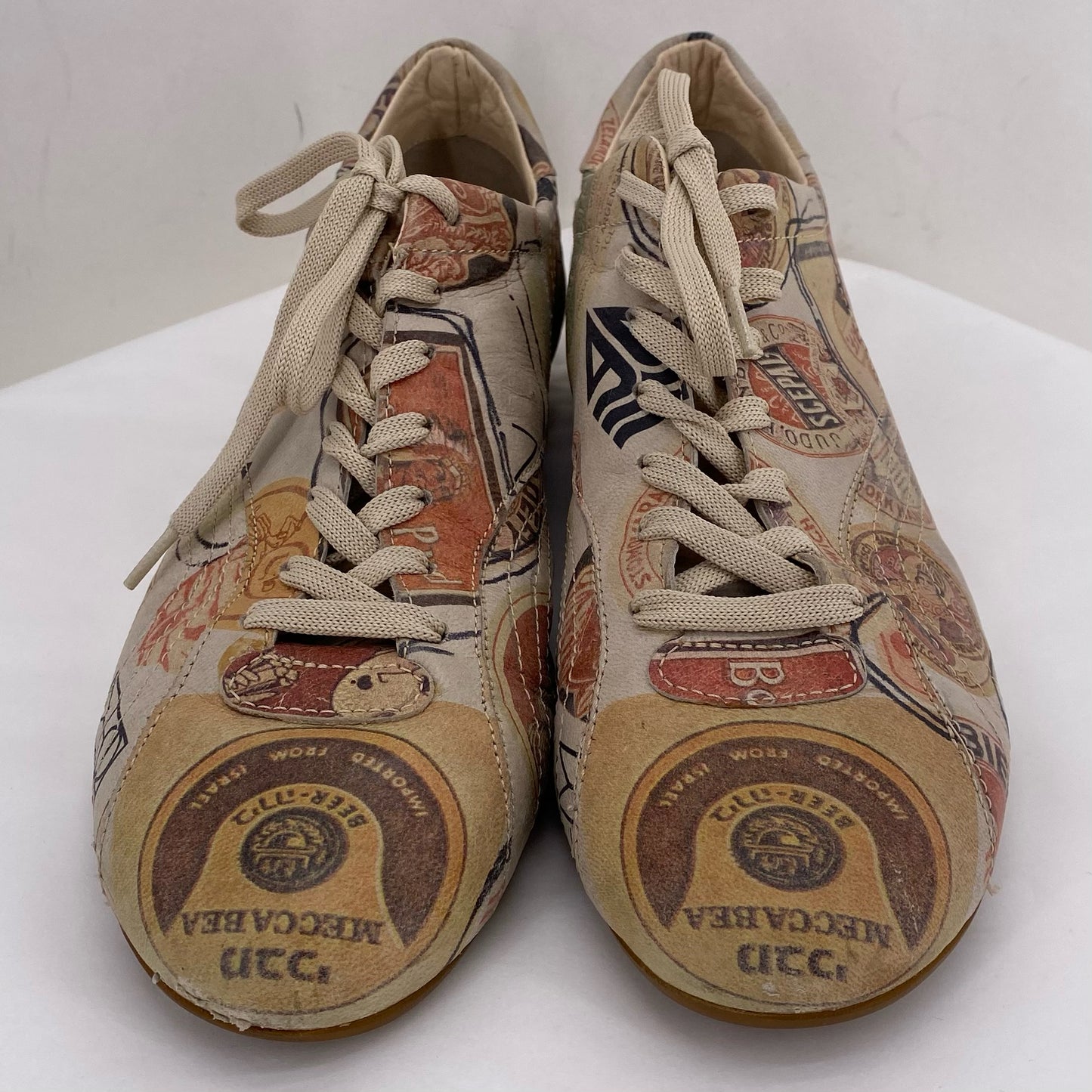 Beige W Shoe Size 11 Air Step Sneakers