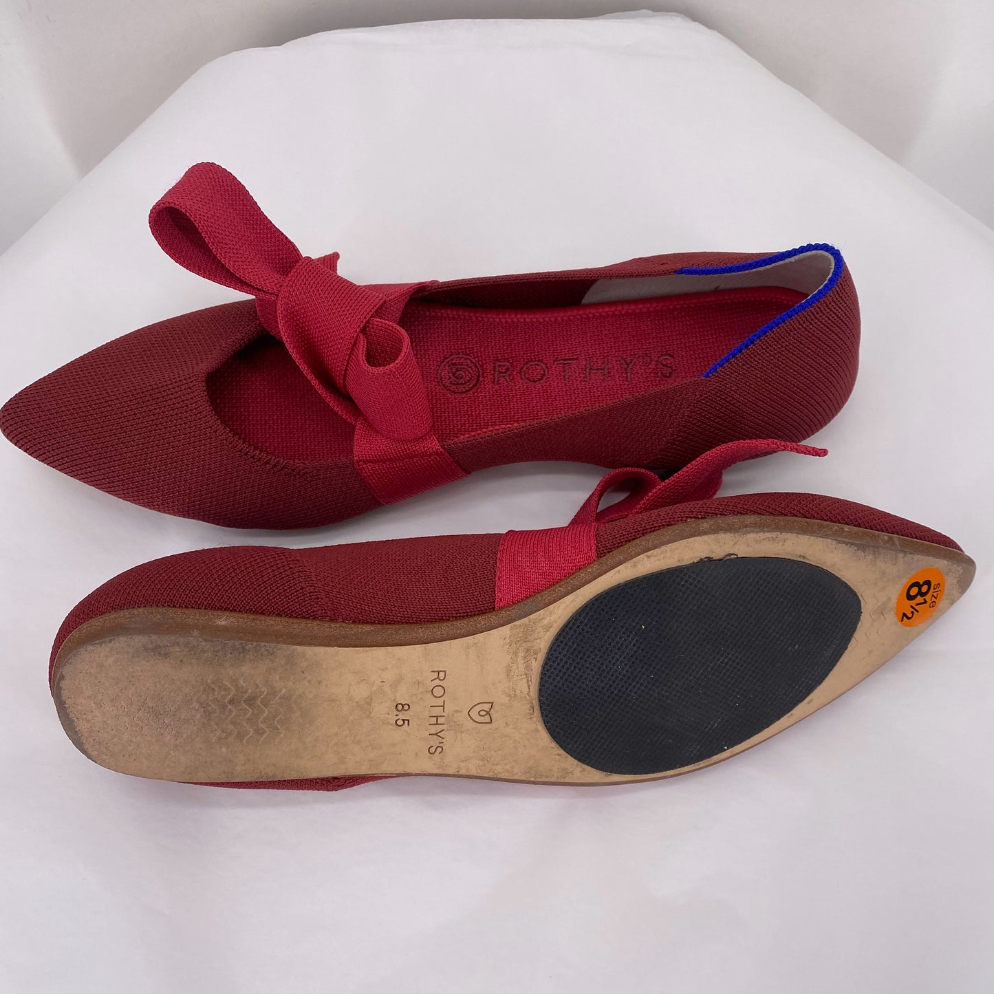 Red W Shoe Size 8.5 ROTHY'S Flats
