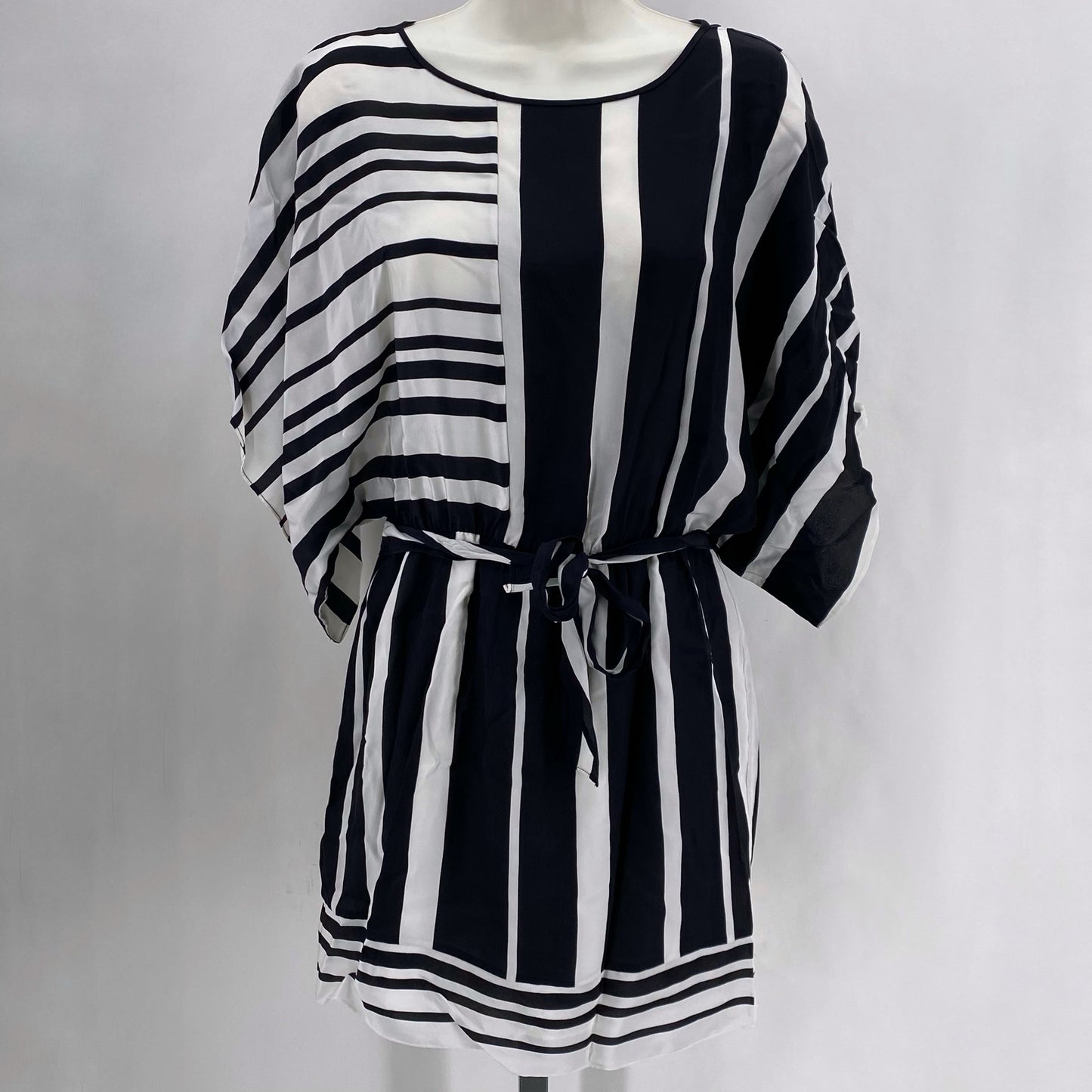Size XS BCBG MAXAZRIA Stripe Silk Dress