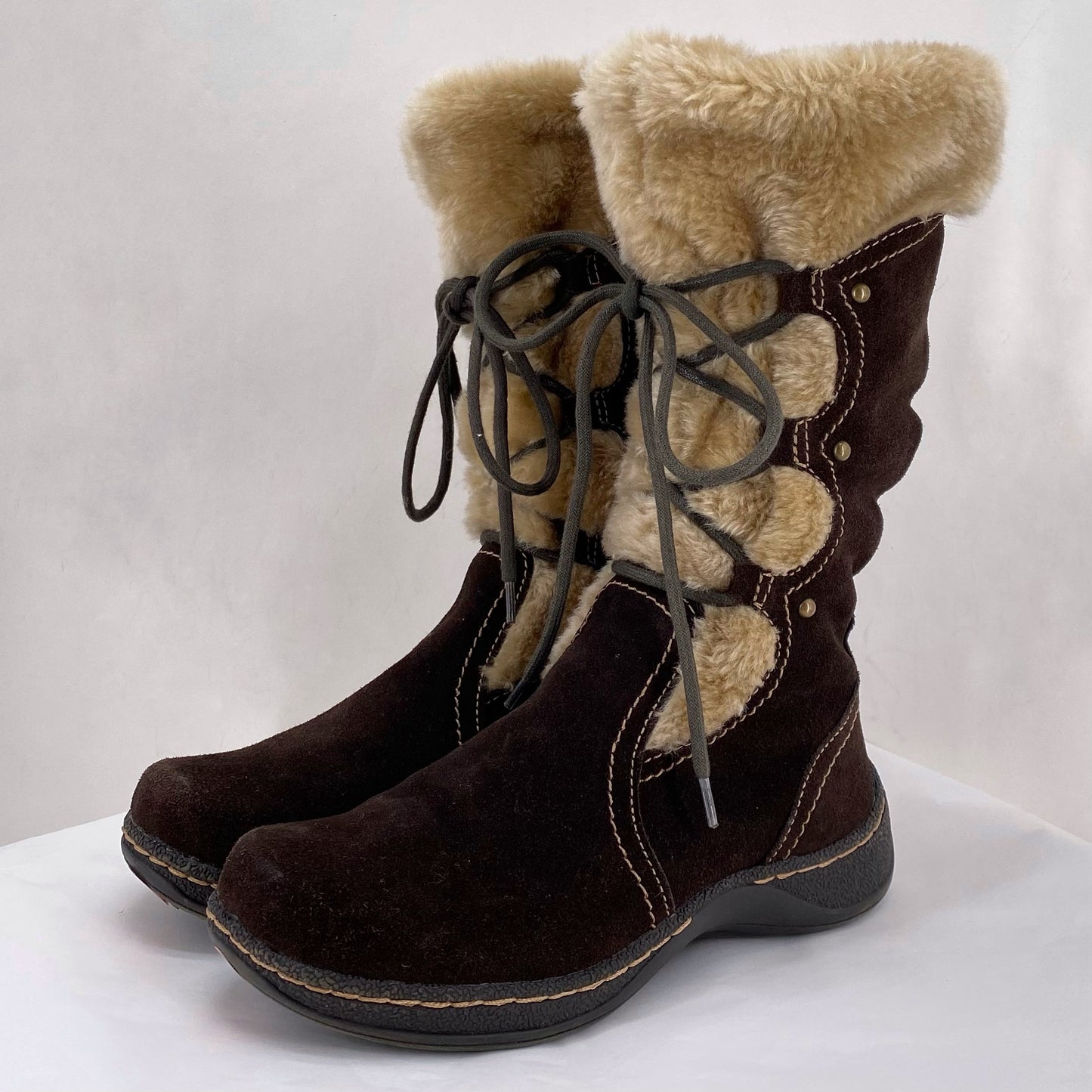 DARK BROWN W Shoe Size 6.5 BARE TRAPS Boots