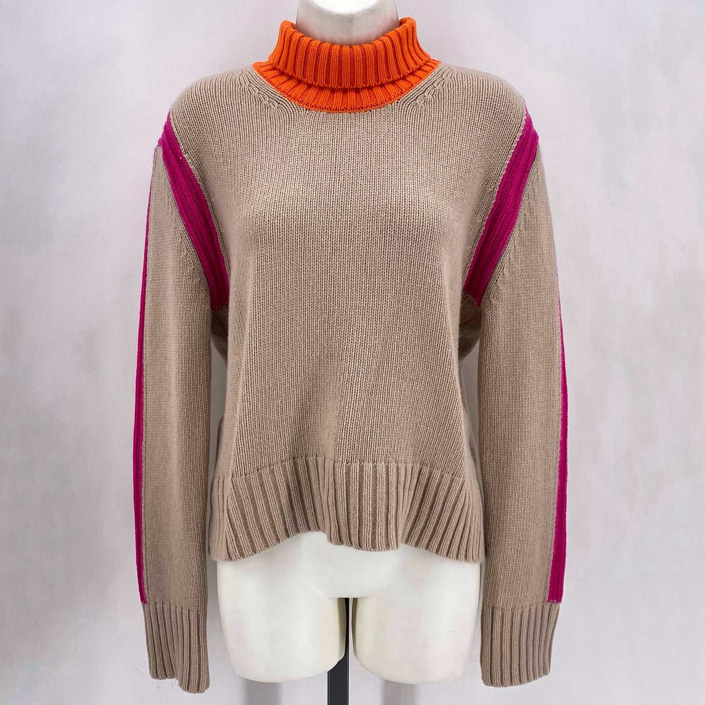 Size S VILAGALLO Sweater