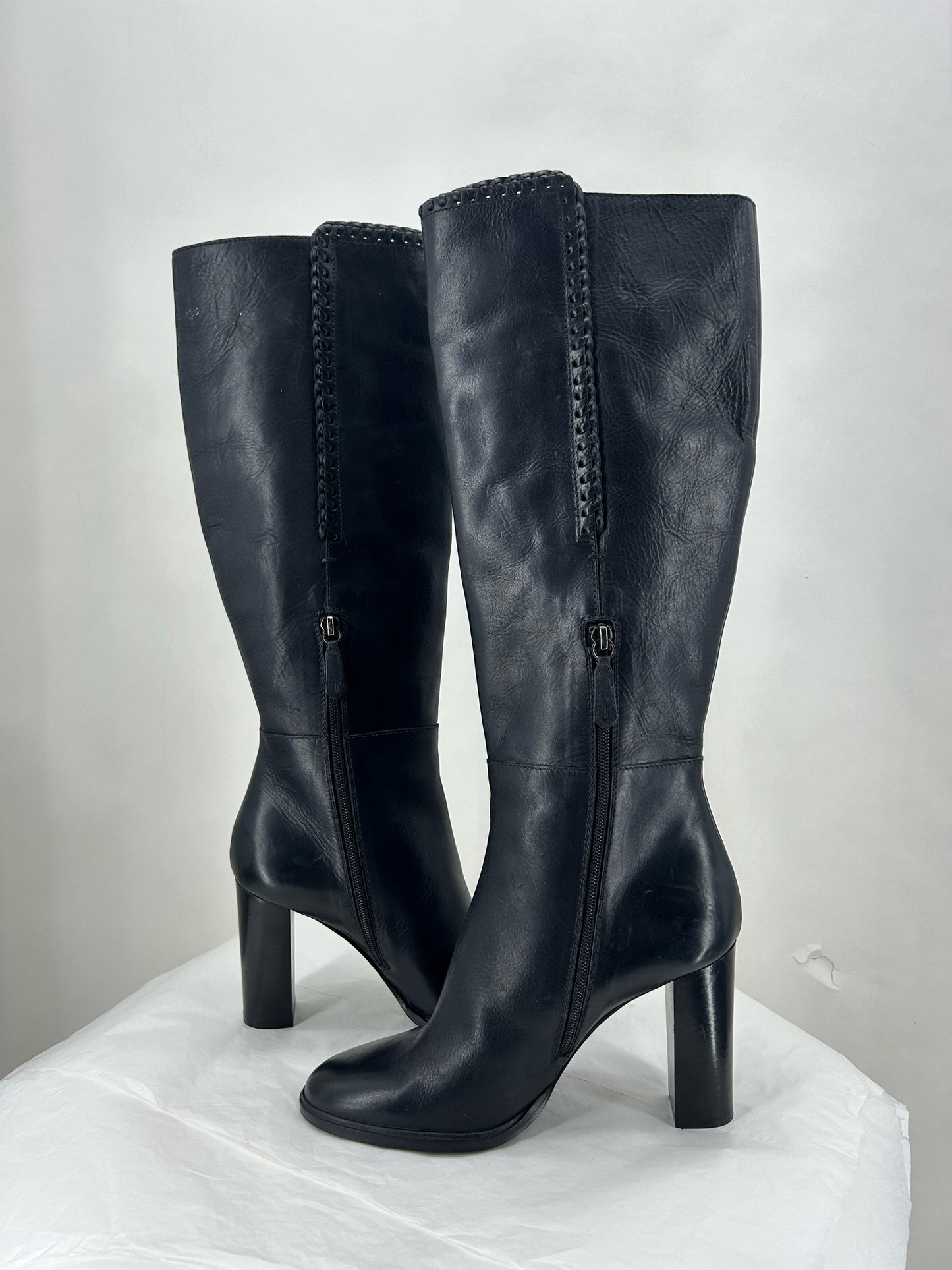 Black W Shoe Size 9 FRYE Boots