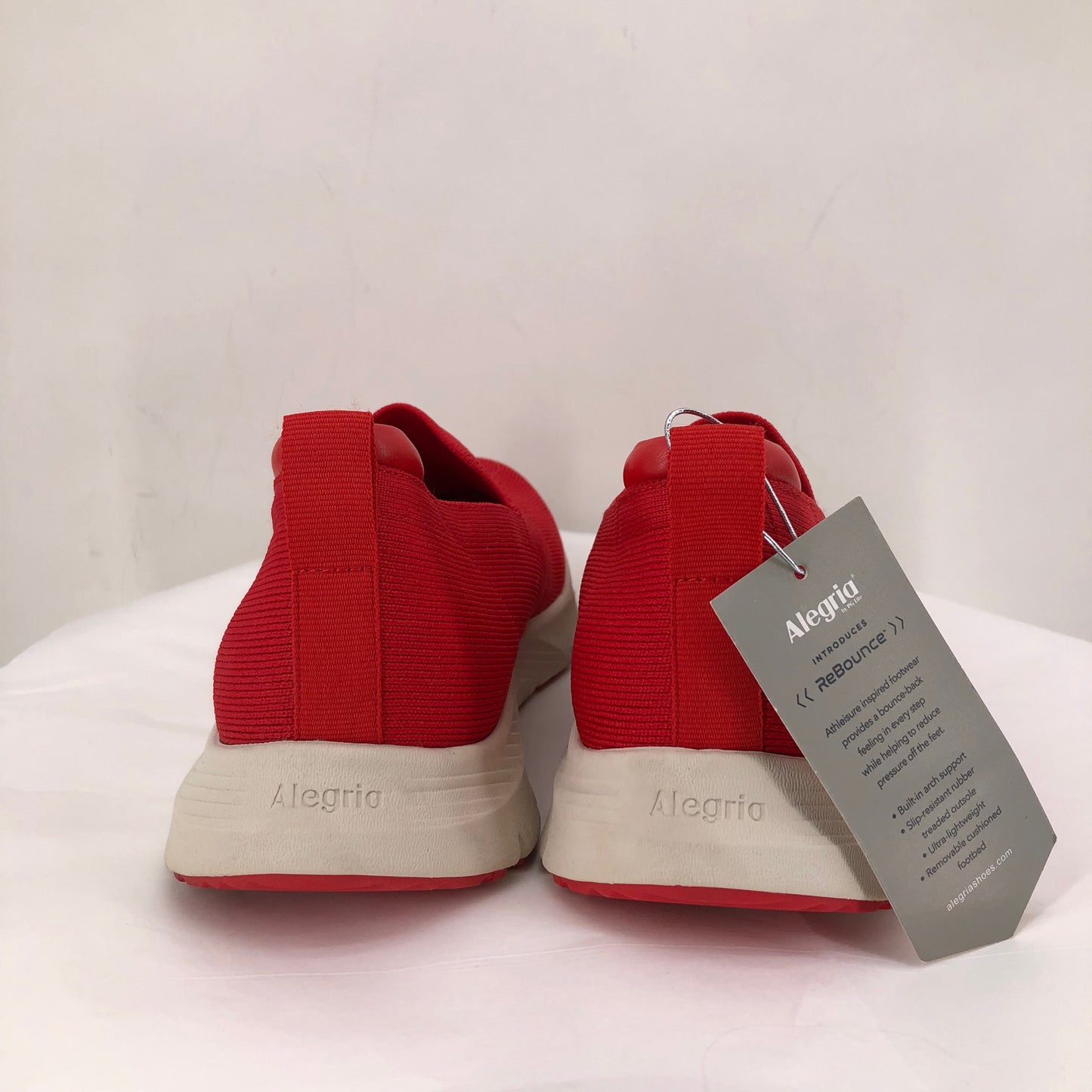 Red W Shoe Size 10 ALEGRIA Sneakers