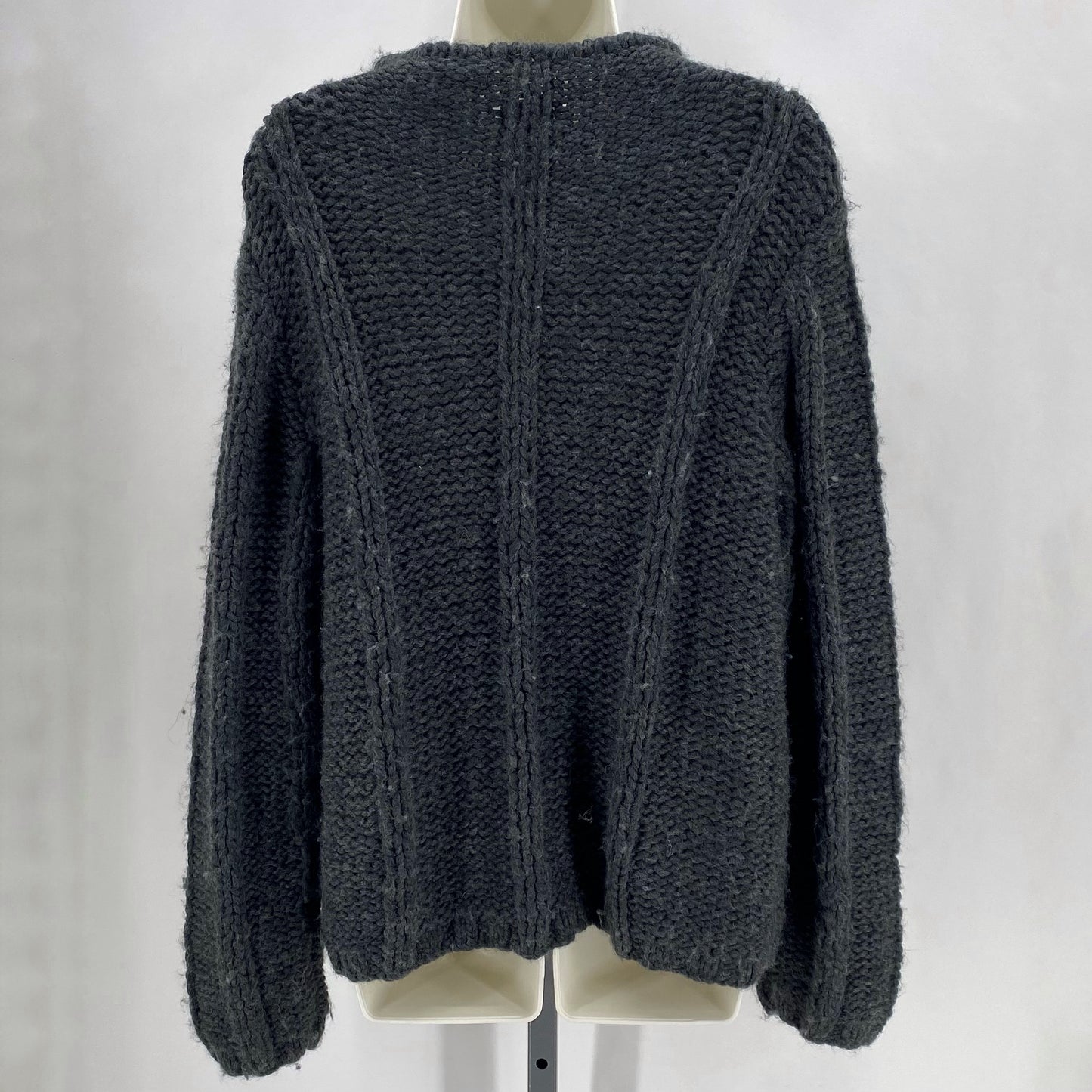 Size L CASLON Sweater
