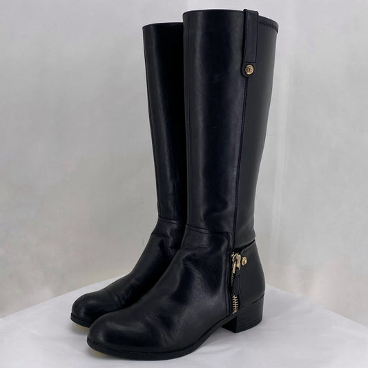 Black W Shoe Size 7 GUESS Boots