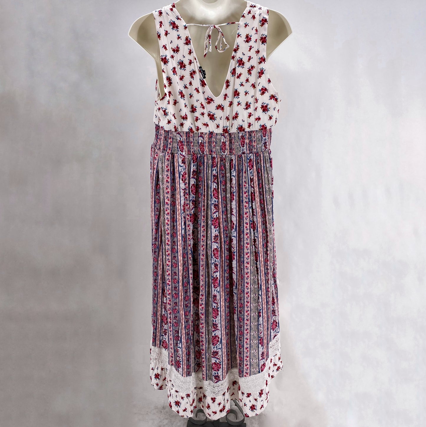 Size 3 TORRID FLOWERS Dress